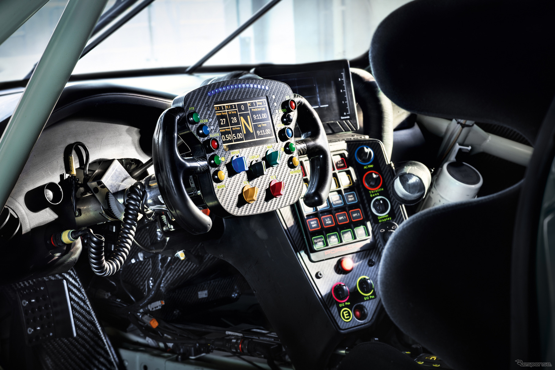 Porsche 911 RSR（MY2017）