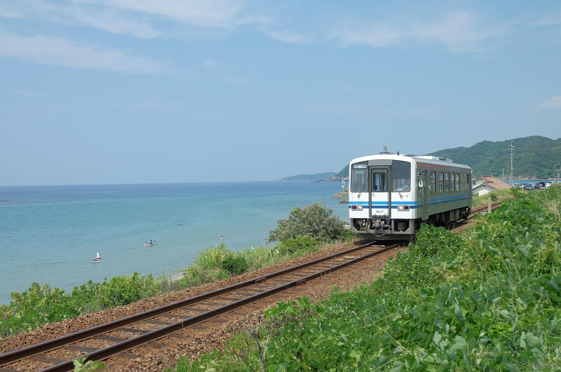 山陰本線江津～浜田間を走る普通列車。益田まではまだ本数は多い。