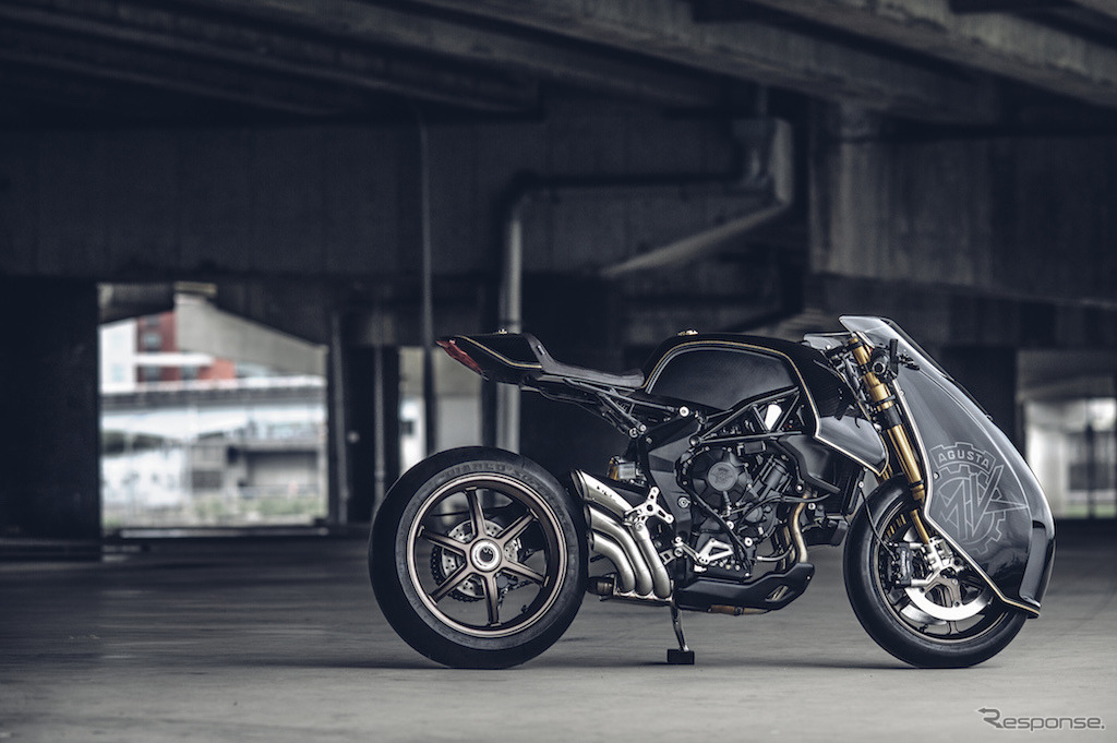 ROUGH CRAFTS『Ballistic Trident』、ベースモデルはMVアグスタ『ブルターレ800RR』。