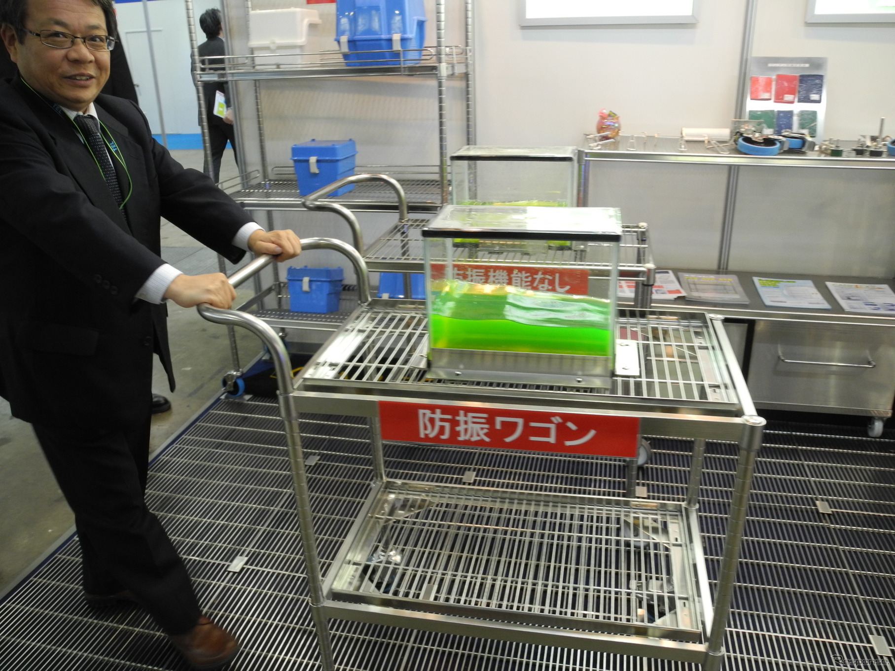 キャニオンの防振ワゴン