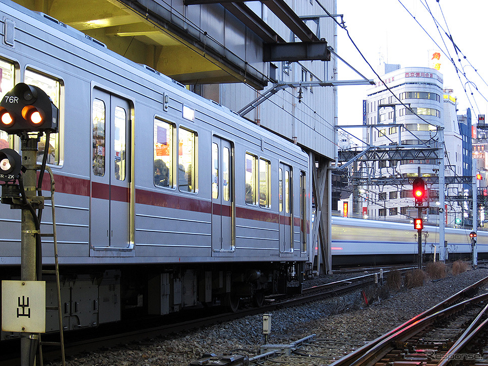 東武東上線池袋駅