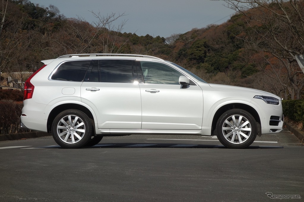 ボルボ XC90 T5