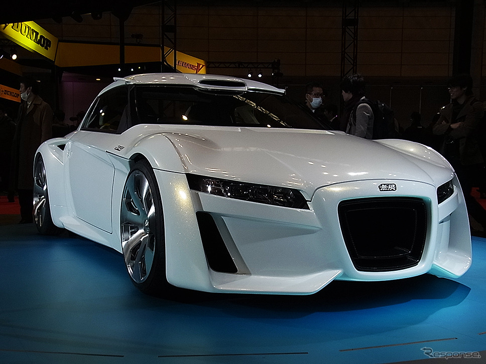 無限（東京オートサロン2017／1月13～15日／幕張メッセ）
