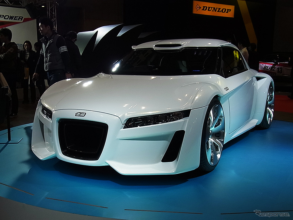 無限（東京オートサロン2017／1月13～15日／幕張メッセ）