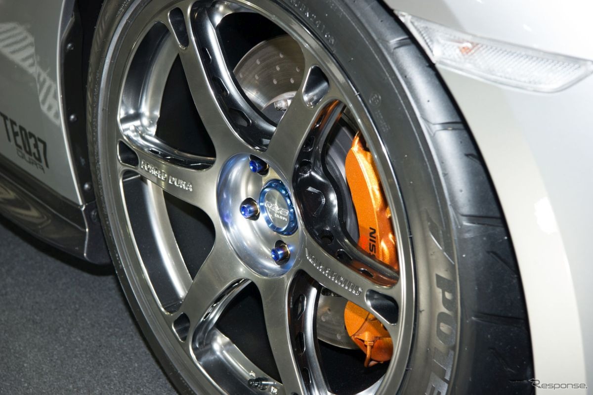 RAYS TE037 DURA/TE37SAGA詳細を企画担当者に聞く（東京オートサロン17）