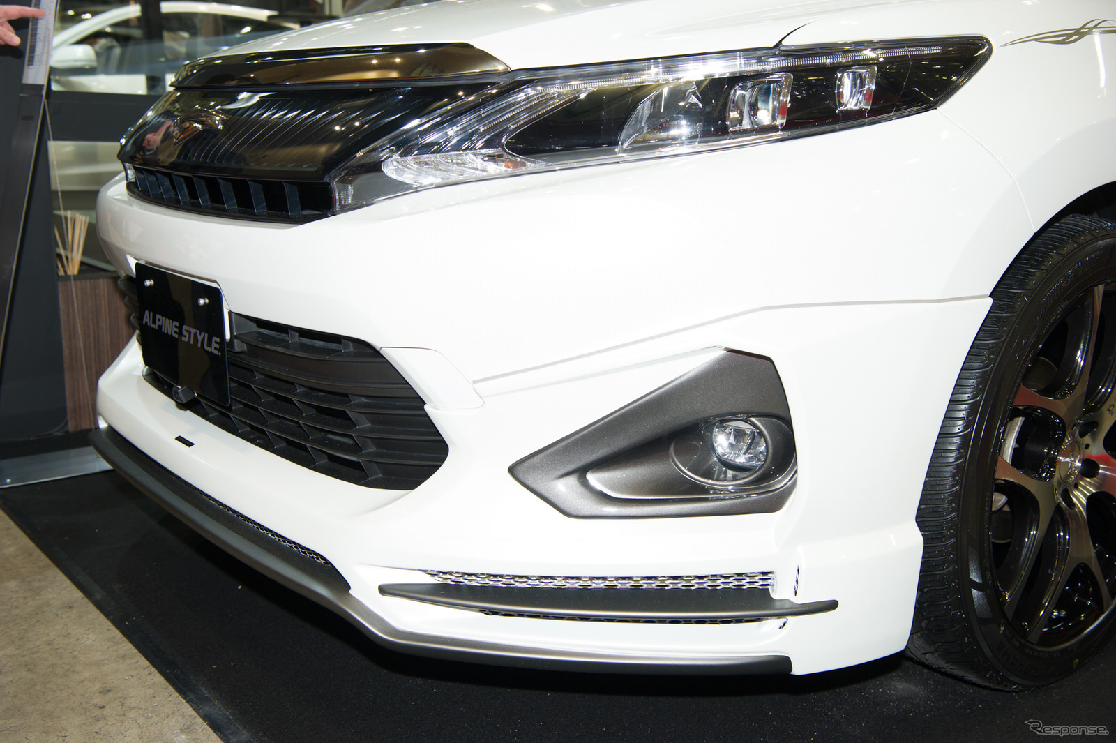 ALPINE STYLE トヨタ ハリアー