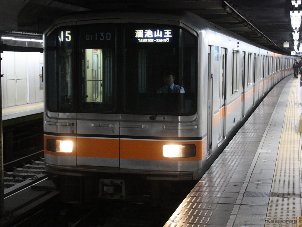 銀座線の01系は3月10日限りで引退することが決まった。写真は01系最後の編成となる第30編成。