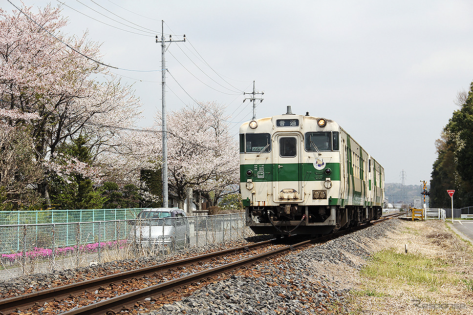 烏山線のキハ40形気動車