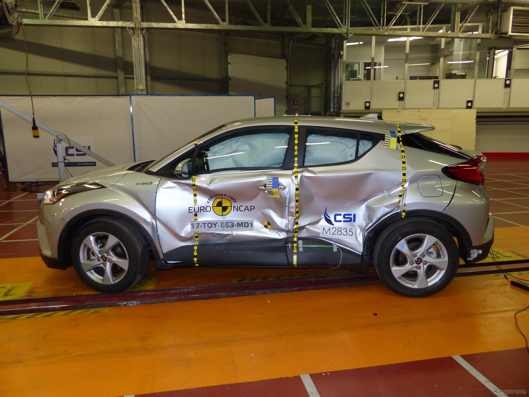 トヨタC-HR：ユーロNCAP、側面衝突試験