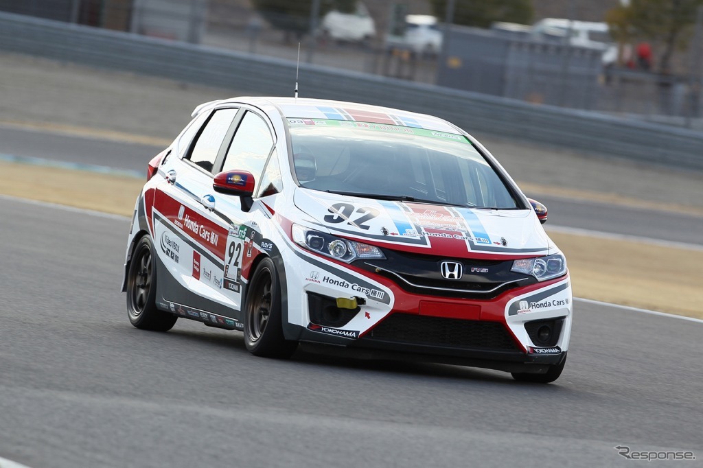 ST-5、ホンダ・フィット3 RS