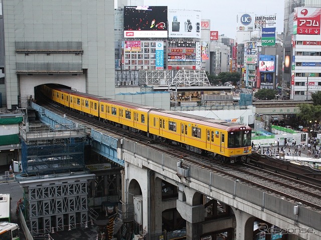 銀座線は3月11日から全ての車両が旧1000形のデザインを採り入れた1000系に統一される。