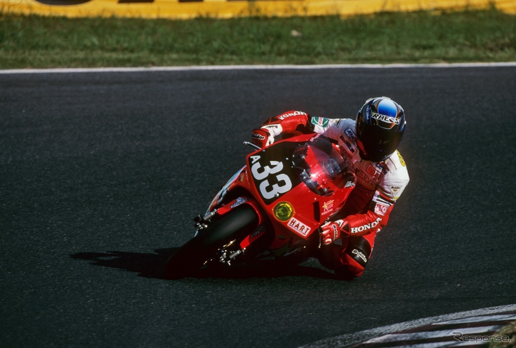 第20回大会優勝 ホンダ・RVF／RC45（1997年）