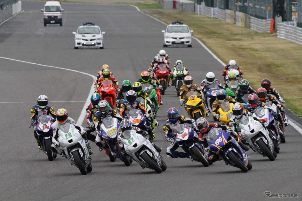 2016年アジアプロダクション250のレースシーン