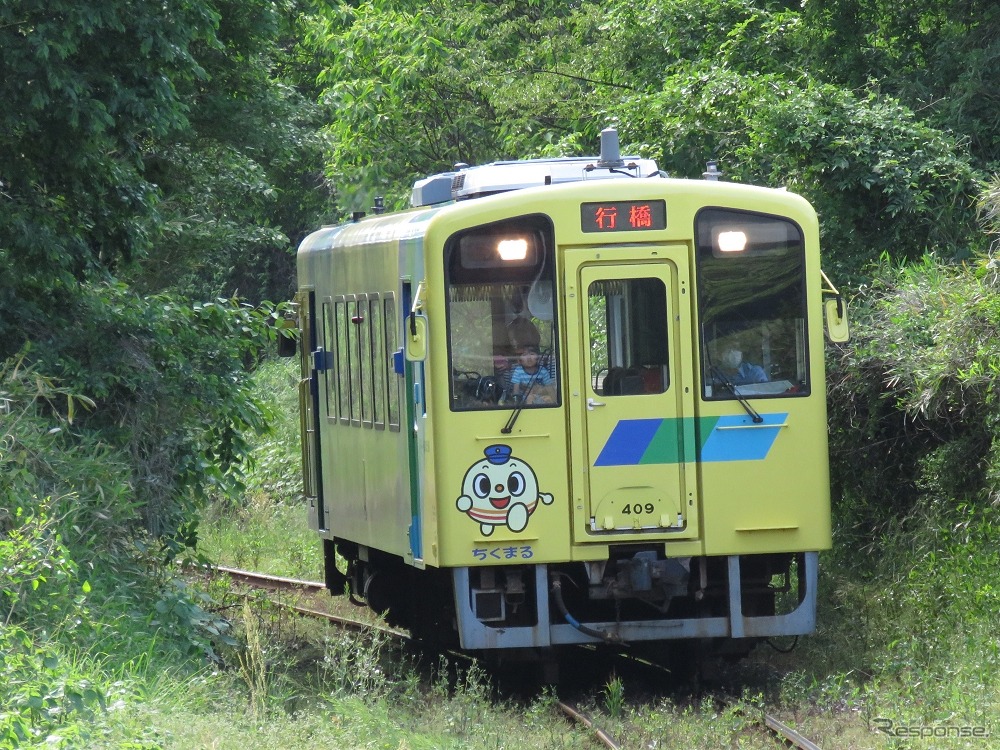 平成筑豊鉄道（門司港レトロ観光線除く）の営業列車として現在運行されているのは全て2007年以降に導入された400・500形。写真は400形。