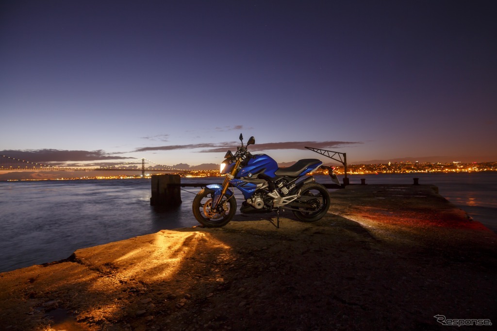 BMW G310R