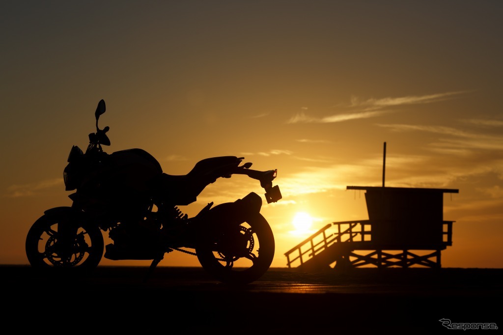 BMW G310R