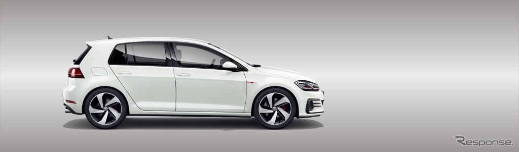 VW ゴルフGTI（ピュアホワイト）