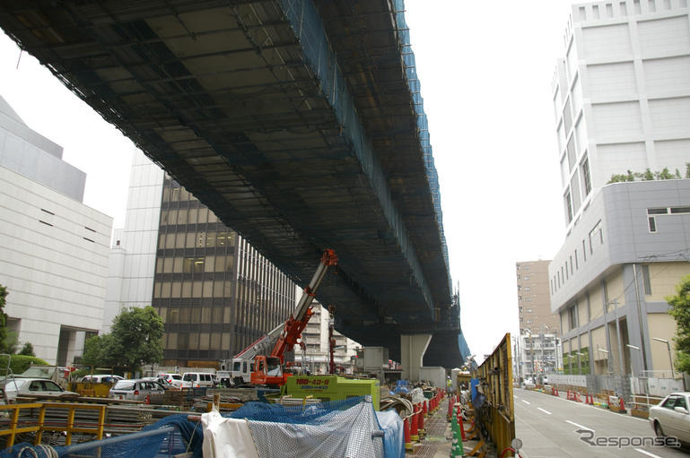 首都高 西新宿ジャンクション…スペースを最大限に活用