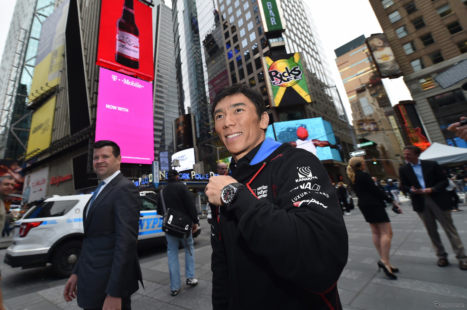 インディ500覇者となった佐藤琢磨がニューヨークを訪れた。
