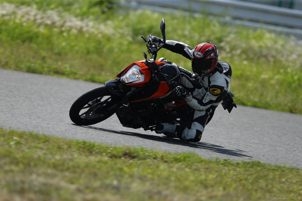 2017年式 KTM 250DUKE