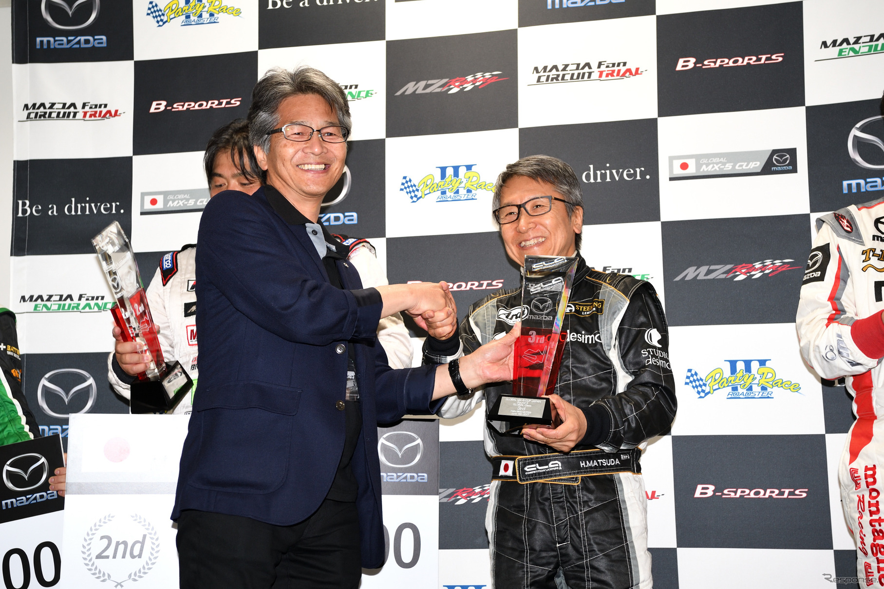 決勝レースをドライバー松田秀士がレポート