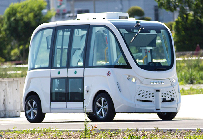 フランスのNavya社の自動運転EVシャトルバス、NAVYA ARMA