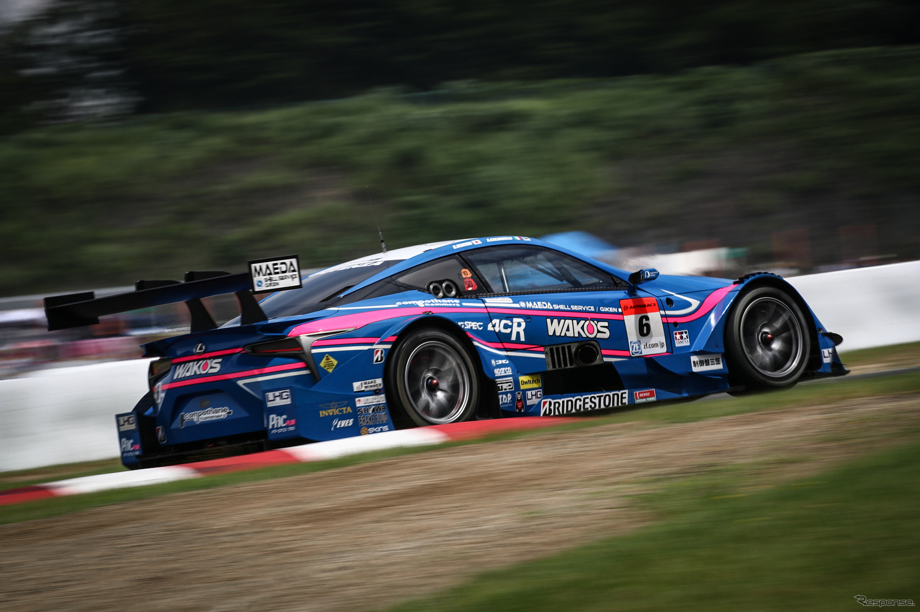 GT500クラス予選8位の#6 LC500。