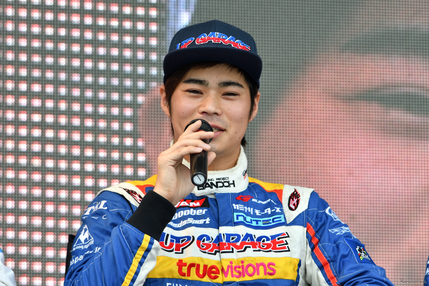 18号車の川端伸太朗