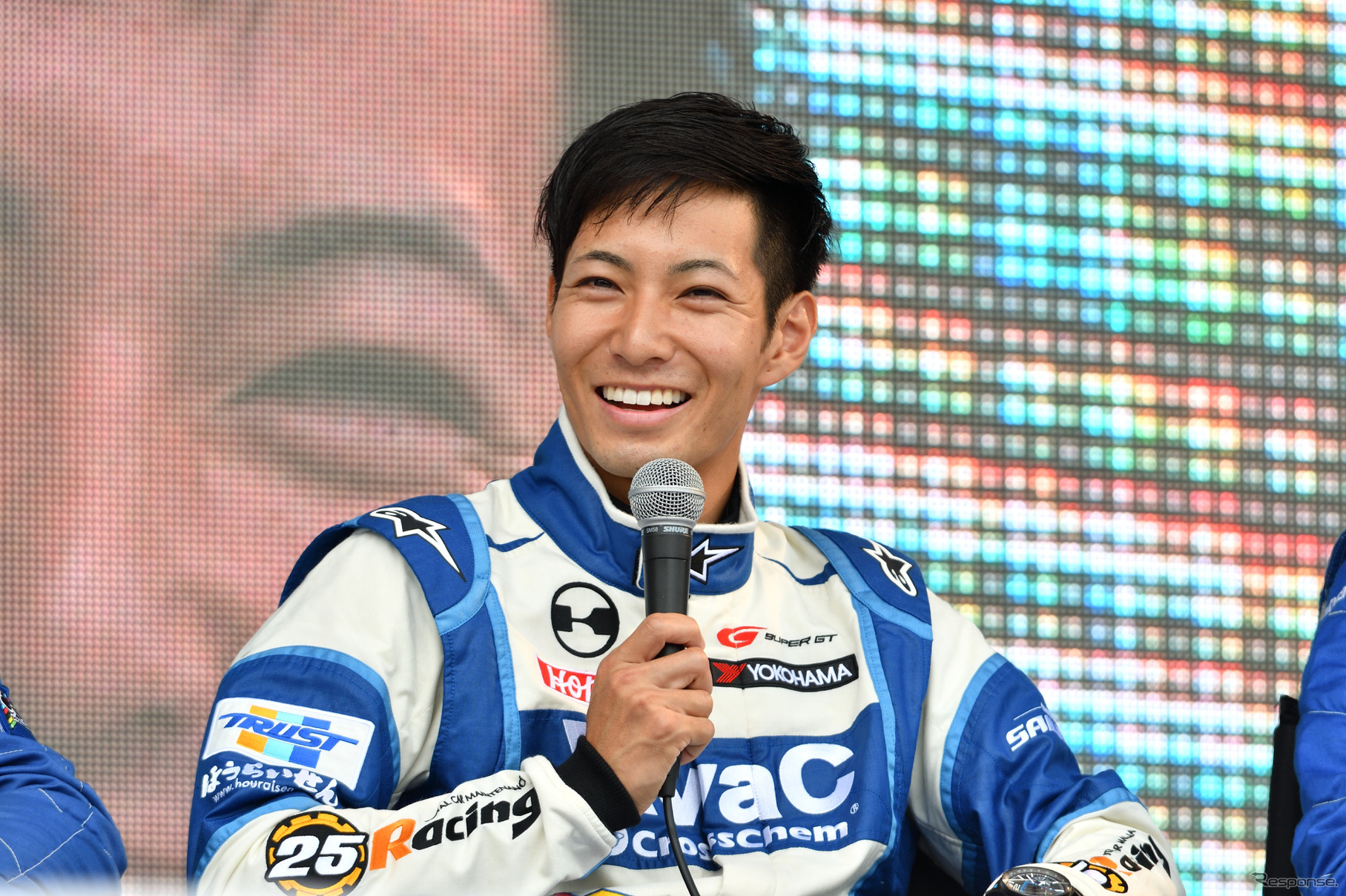 25号車の松井孝充