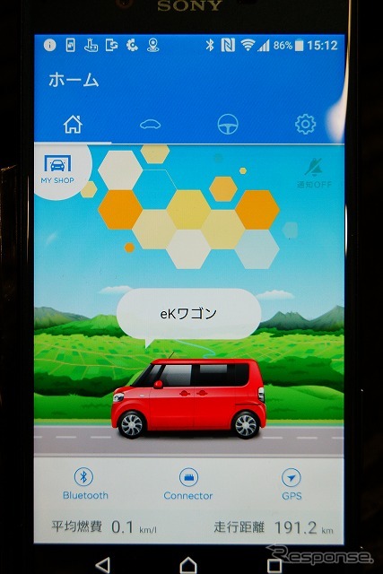 スマホアプリの表示例。OBD2コネクタを備えた2008年以降に製造されたクルマであれば、国内・海外のメーカー問わずほぼ対応できるという。