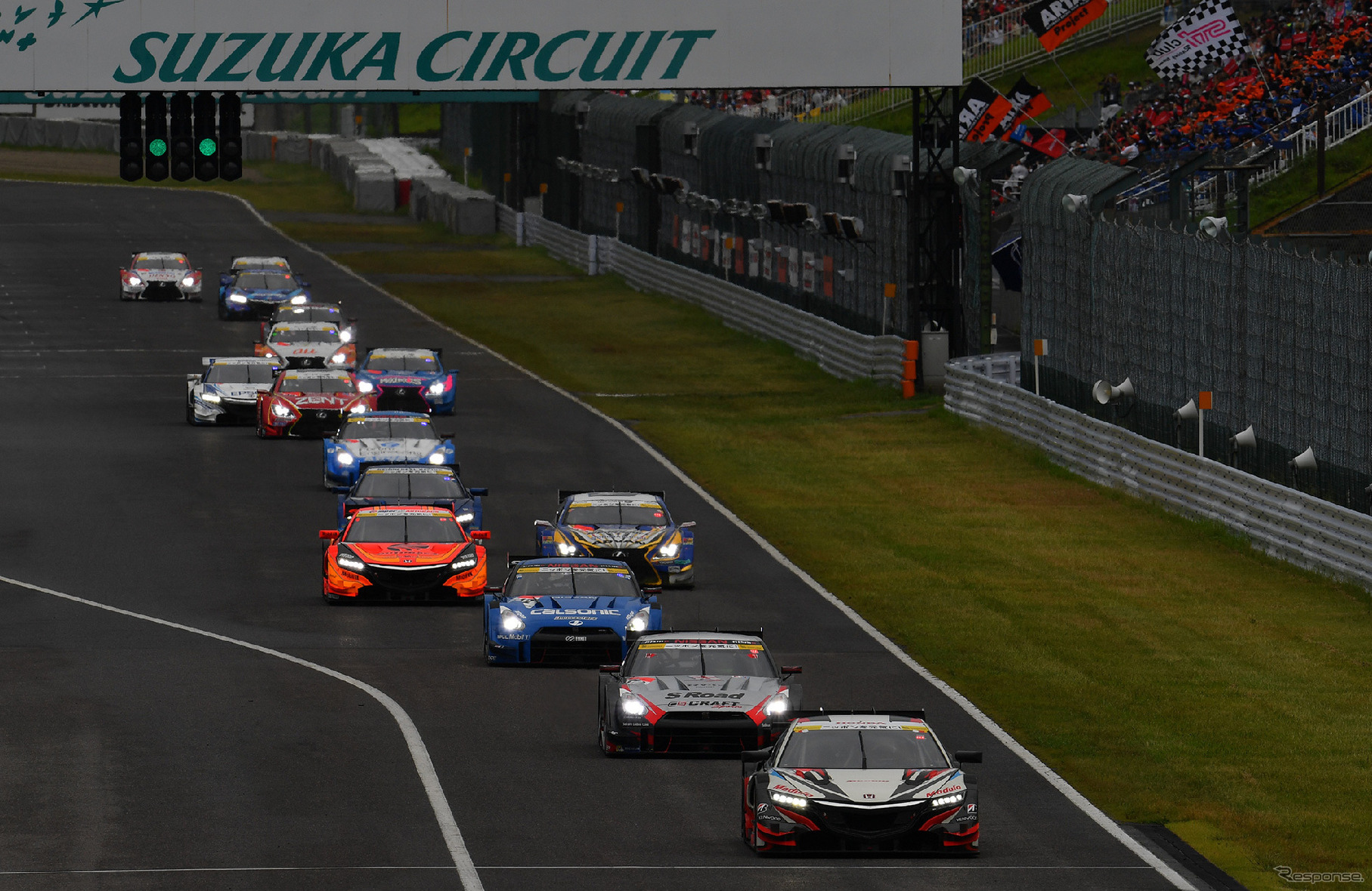 来季、鈴鹿でのSUPER GT シリーズ戦は5月に第3戦として開催される（写真は2016年）。