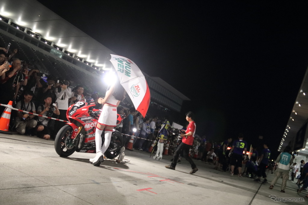 2017鈴鹿8耐 ナイトピットウォーク
