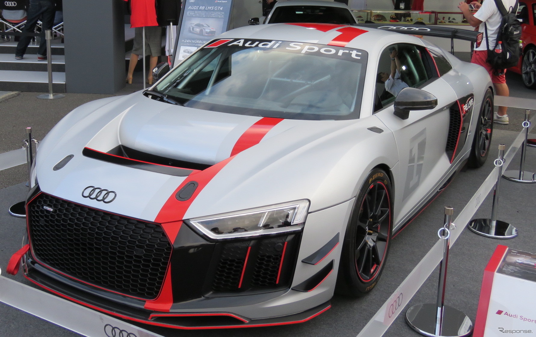 日本初公開された「Audi R8 LMS GT4」。