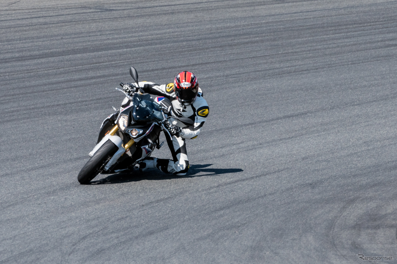 BMW S1000R