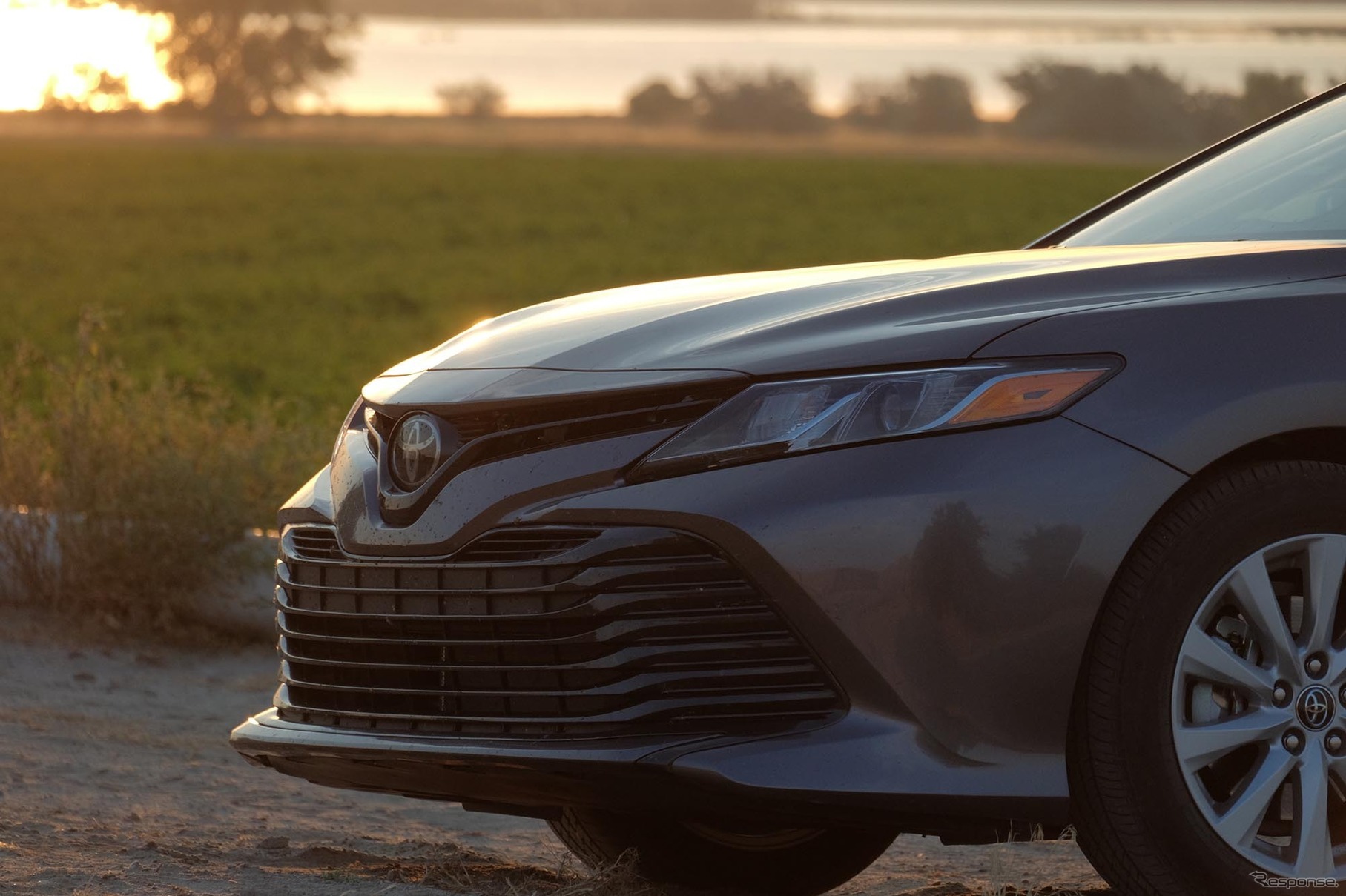 新型カムリのフロントエンド。