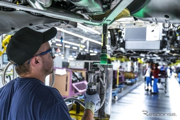 アプリ導入で生産品質を向上させるBMW