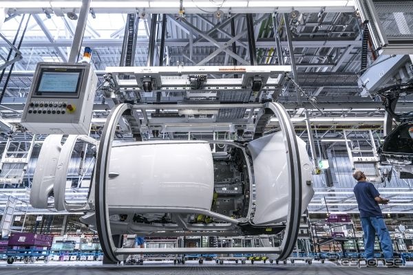 アプリ導入で生産品質を向上させるBMW