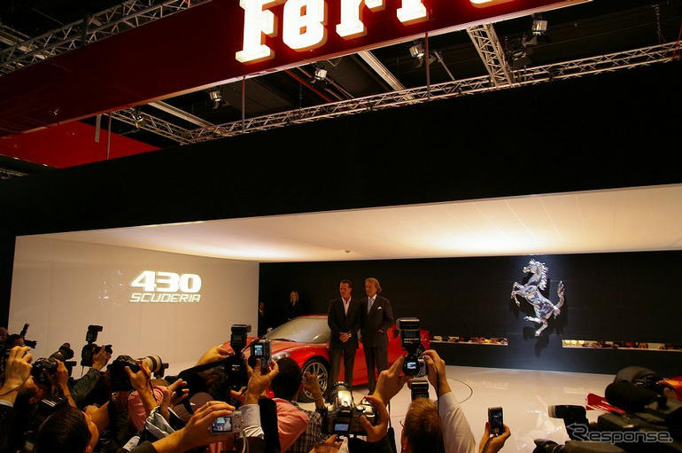 【フランクフルトモーターショー07】フェラーリ F430 スクーデリア、シューマッハが発表