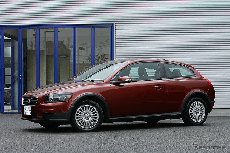 【ボルボ C30 登場】ライバルはプレミアムコンパクトセグメント