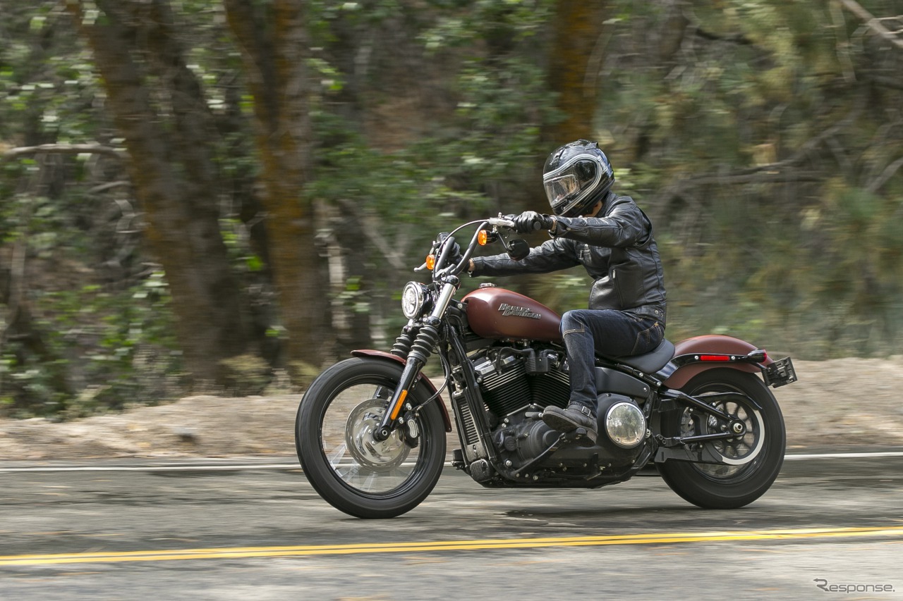 ハーレーダビッドソン 2018ソフテイルファミリー STREETBOB