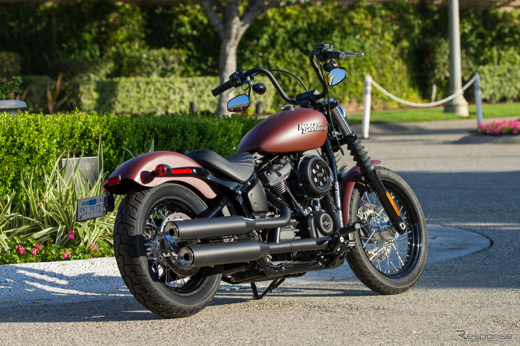 ハーレーダビッドソン 2018ソフテイルファミリー STREETBOB