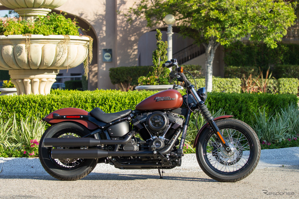 ハーレーダビッドソン 2018ソフテイルファミリー STREETBOB