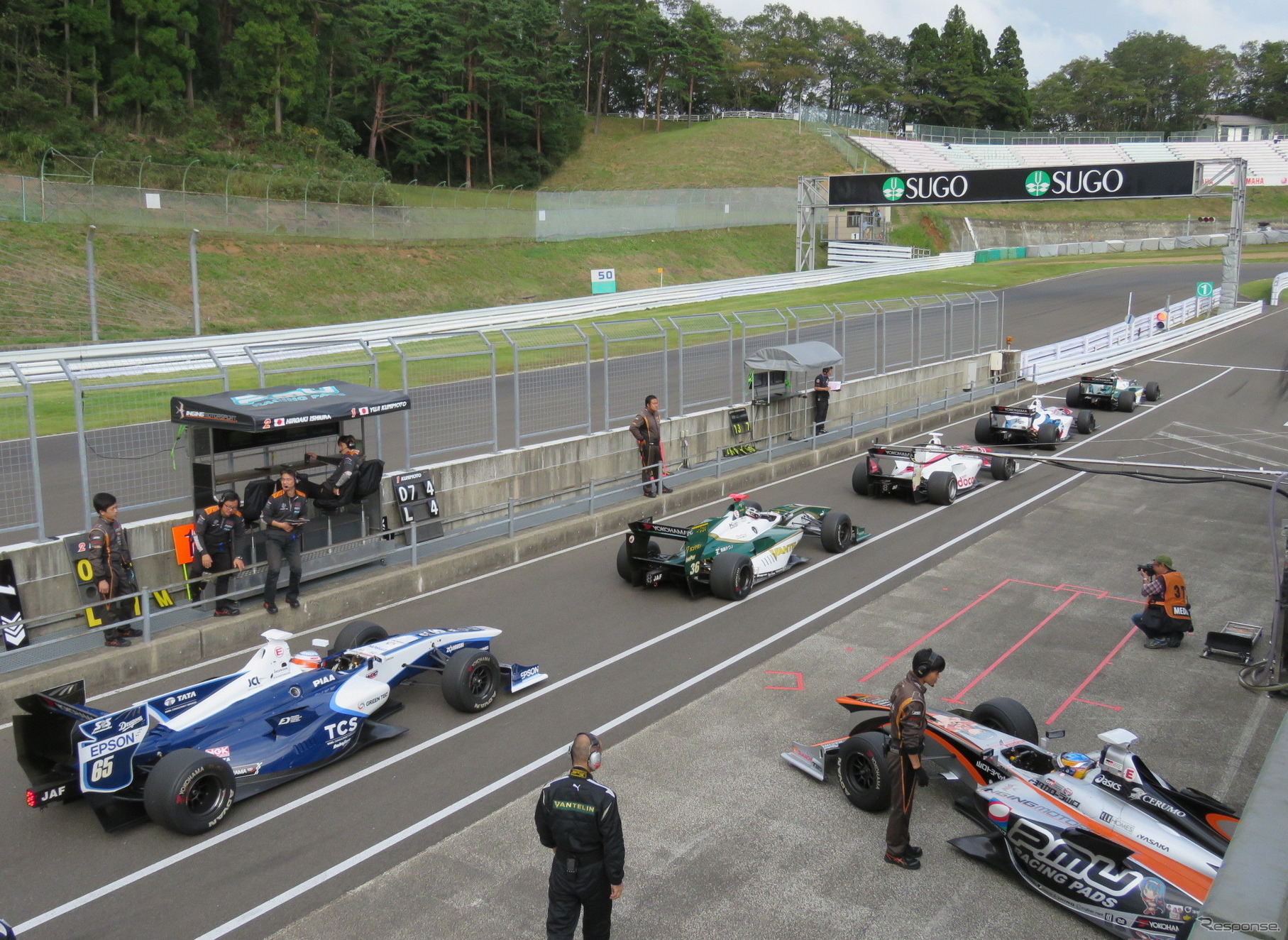 スポーツランドSUGOを舞台に、SF第6戦がはじまった。