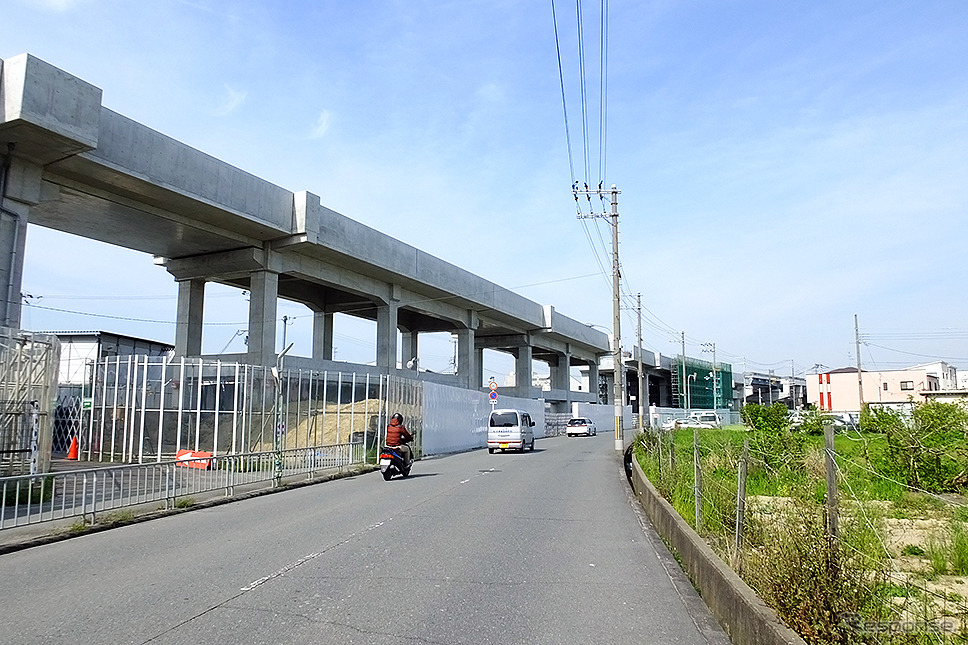 衣摺加美北駅の開業1年後にはおおさか東線の北区間も開業する予定。写真は北区間の西吹田駅（仮称）付近。