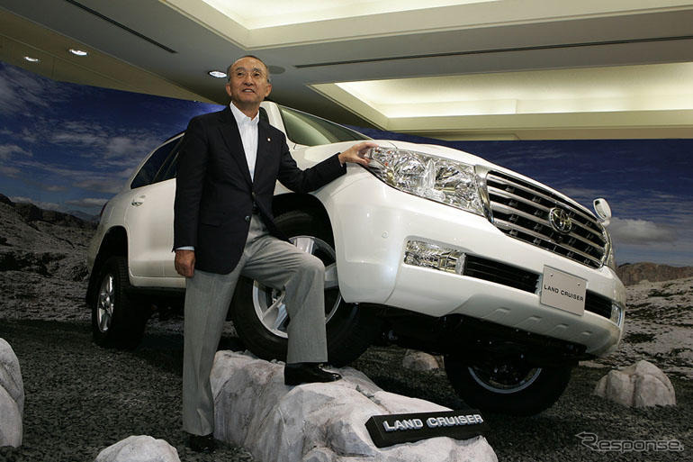 トヨタの渡辺社長、07年の国内販売目標の達成は厳しい状況にある