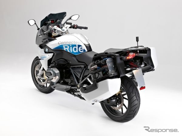 BMW R 1200 RS コネクテッドライド