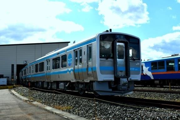 八戸線に導入されるキハE130系500番台。12月2日から営業運転が始まる。