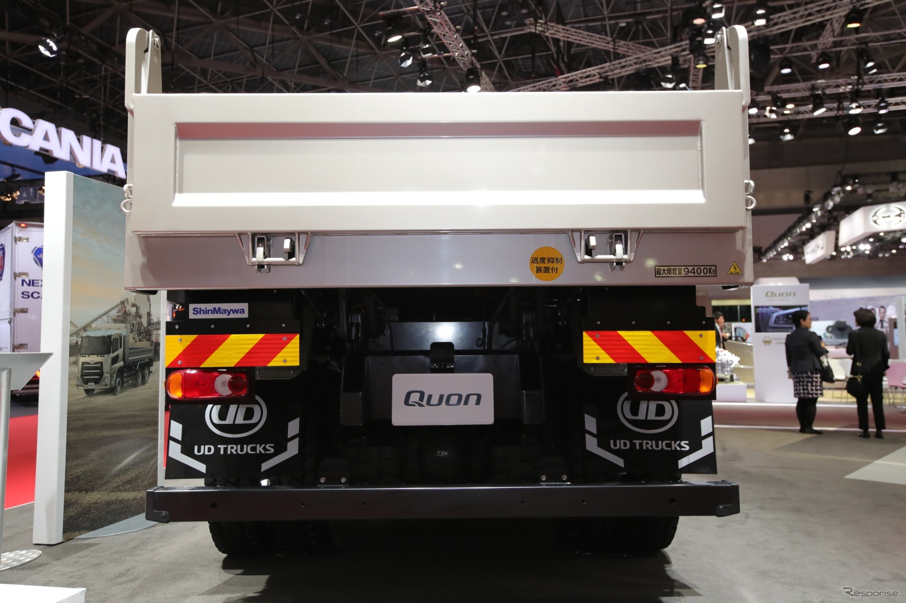 UDトラックス・クオン新型、6×4ダンプ（東京モーターショー2017）