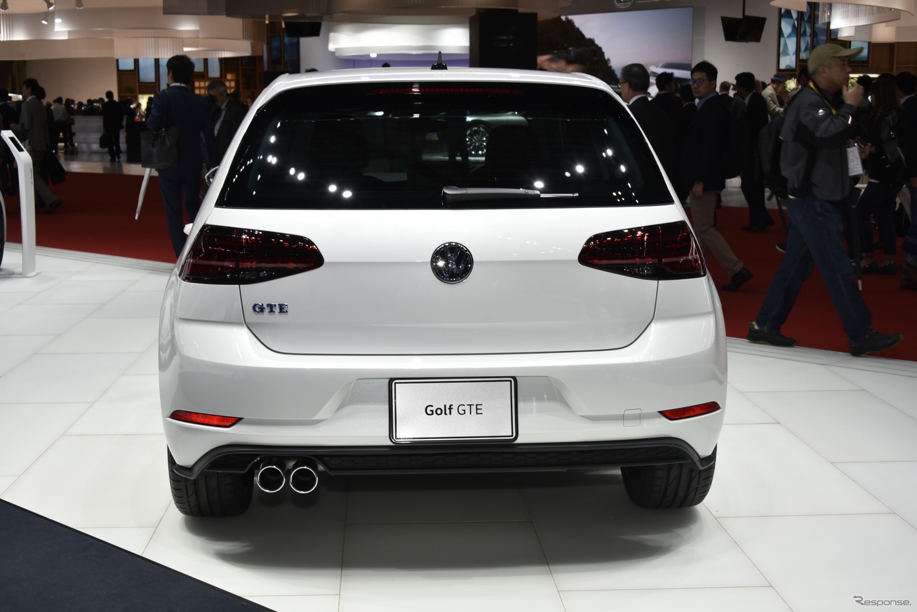 VW ゴルフGTE（東京モーターショー2017）