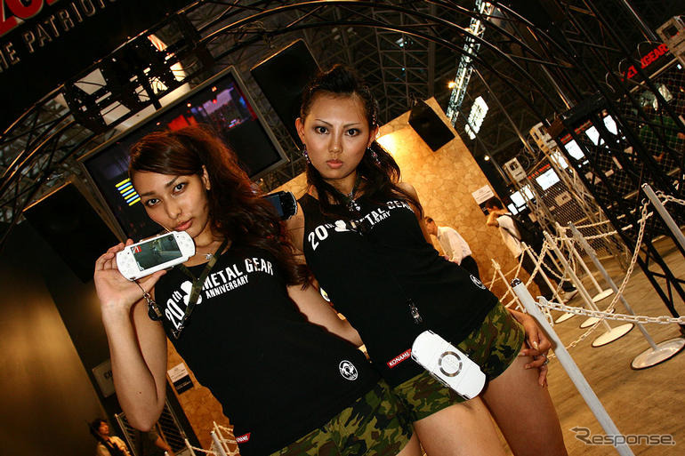 【東京ゲームショウ07】コンパニオン写真蔵…コナミ